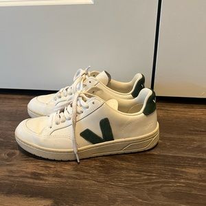 Veja Sneakers